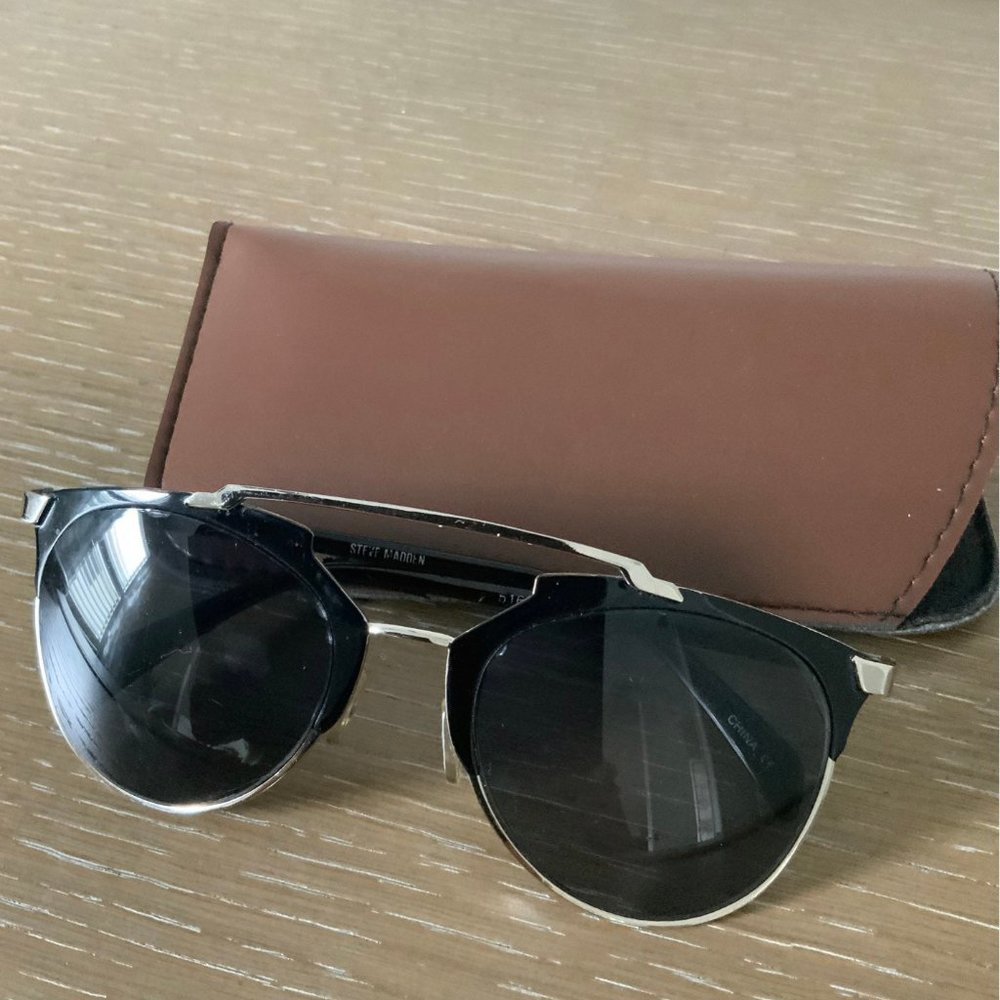 Women's sunglasses